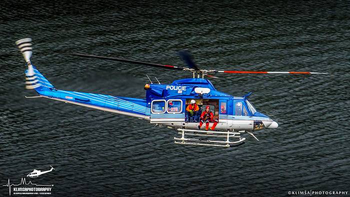 Hubschrauber Bell 412 HP des Flugdienstes der Polizei der Tschechischen Republik